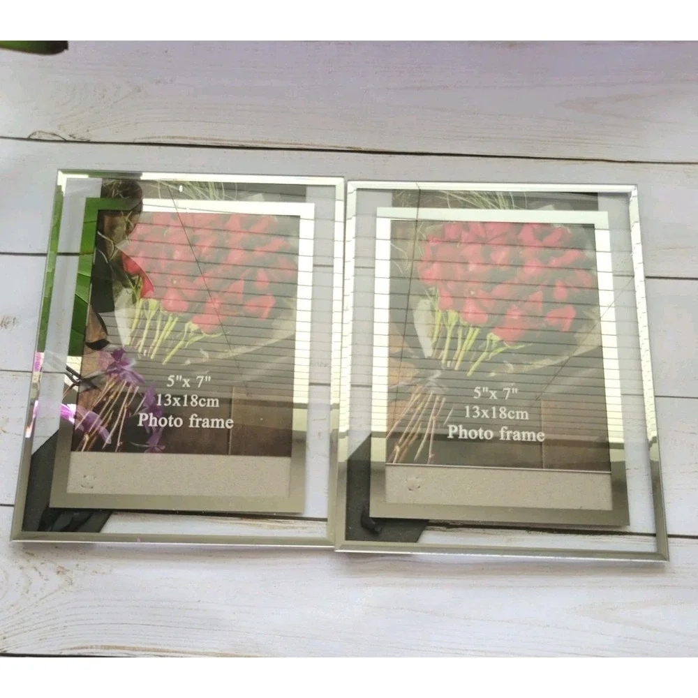 Picture Frames‎ 5x7 Mirrored Edge Glass Frame - Table Mount - 2 Frames Included